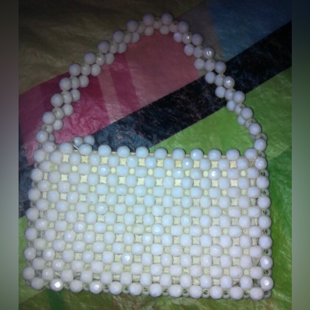 Vintage 1950s Purse glass-beaded Handbag white/off white made in Hong Kong NM